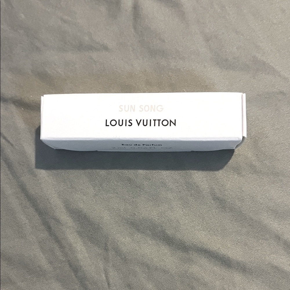 Louis Vuitton Sun Song White Box